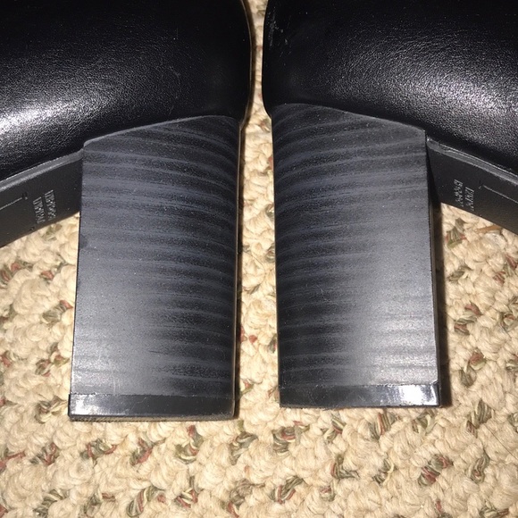 Black booties 3 inch heel size 8 old navy - Picture 3 of 10